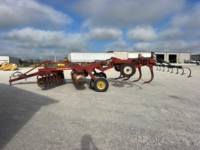 Image of Sunflower 4311 equipment image 3