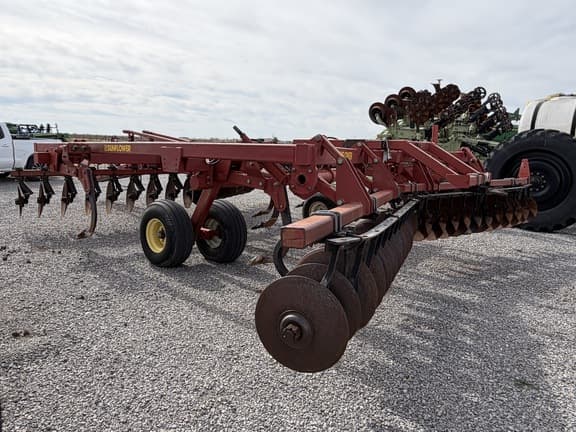 Image of Sunflower 4411-18 equipment image 2