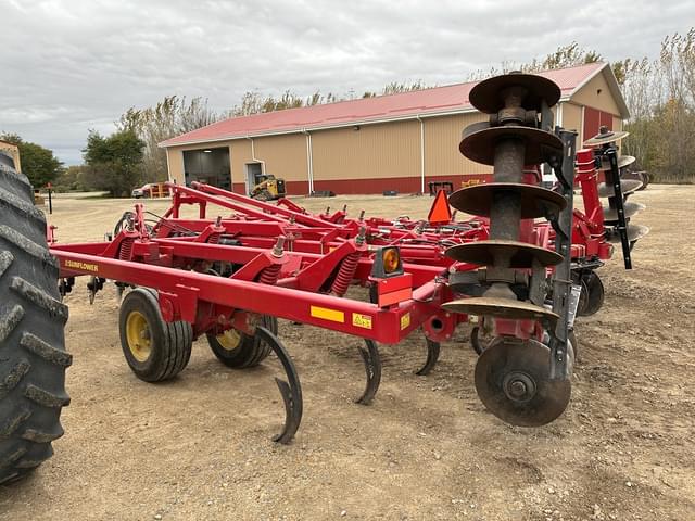 Image of Sunflower 4511 equipment image 1