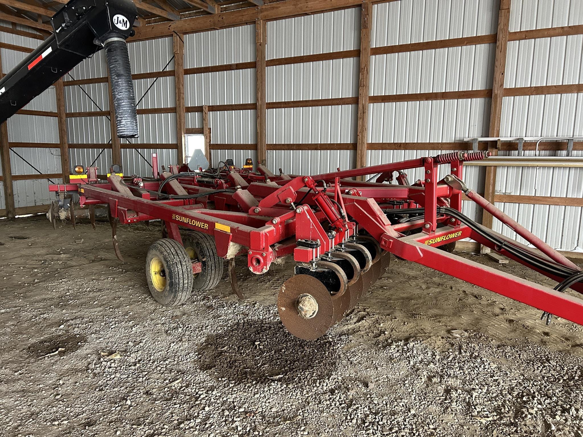 Sunflower 4511 Equipment Image0