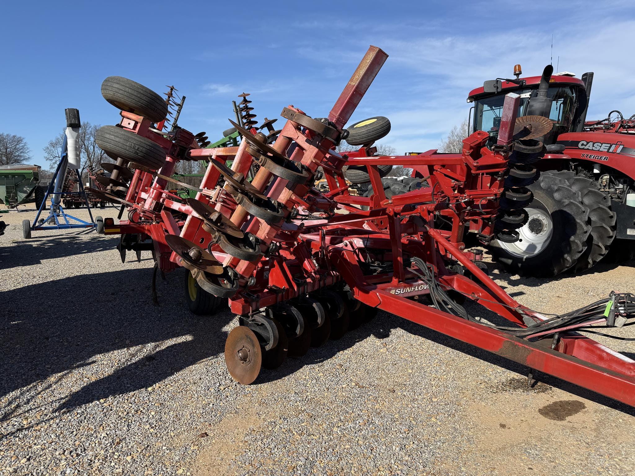 Sunflower 4530-19 Equipment Image0