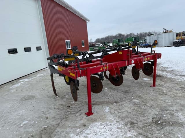 Image of Sunflower 4710 equipment image 3