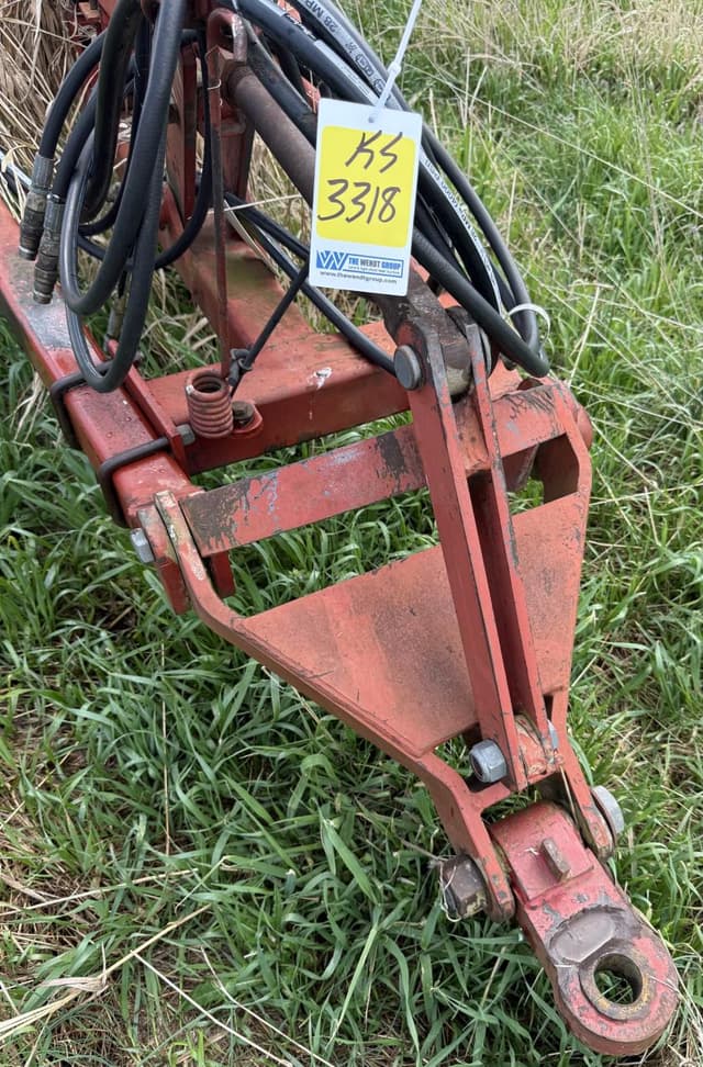 Image of Sunflower 5033 equipment image 1