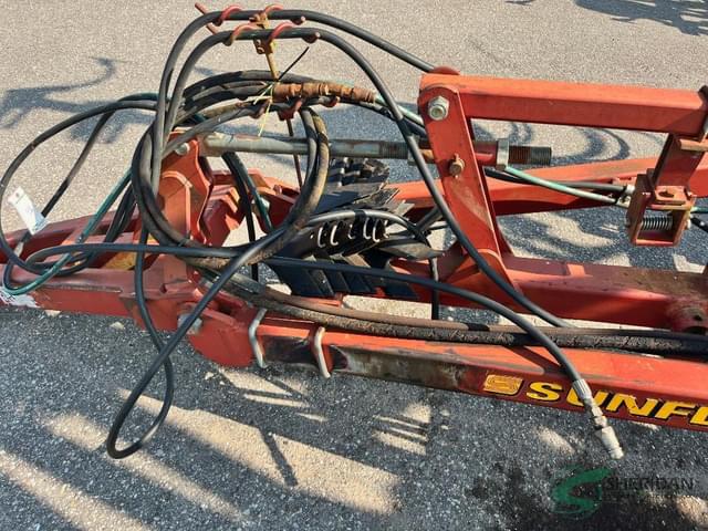 Image of Sunflower 5034 equipment image 3
