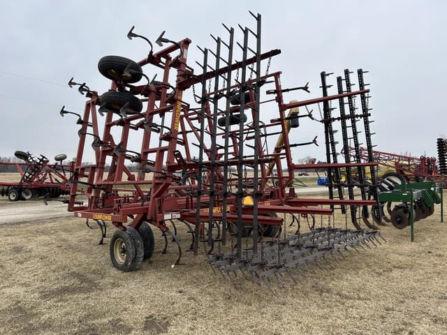 Image of Sunflower 5034 equipment image 2