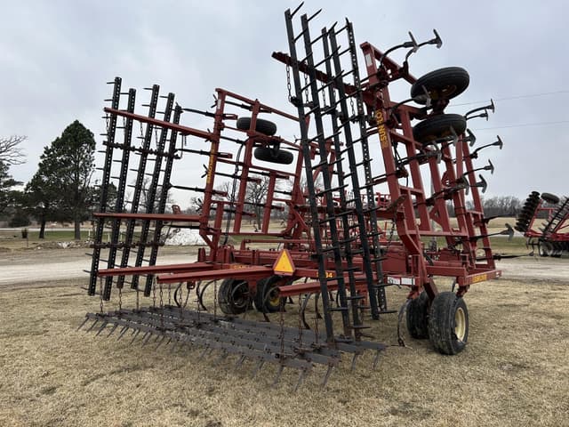 Image of Sunflower 5034 equipment image 4