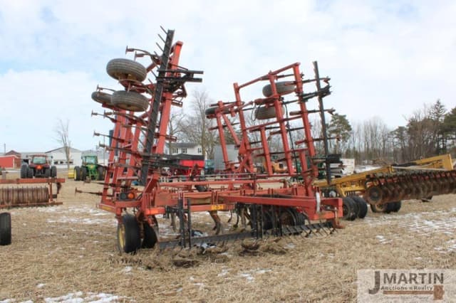 Image of Sunflower 5034 equipment image 3