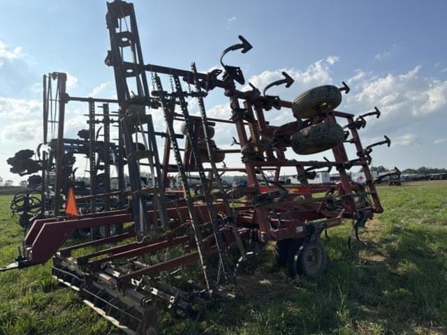 Image of Sunflower 5035 equipment image 3