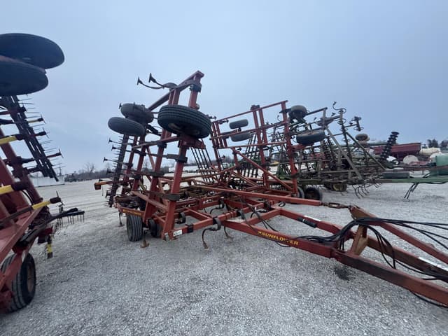 Image of Sunflower 5035-32 equipment image 3