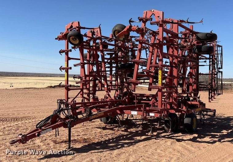 Sunflower 5053 Equipment Image0