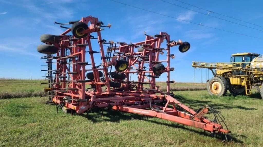 Sunflower 5055 Equipment Image0