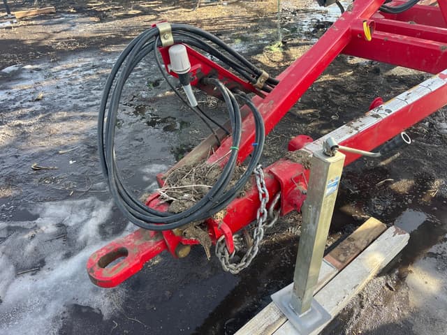 Image of Sunflower 5055 equipment image 4