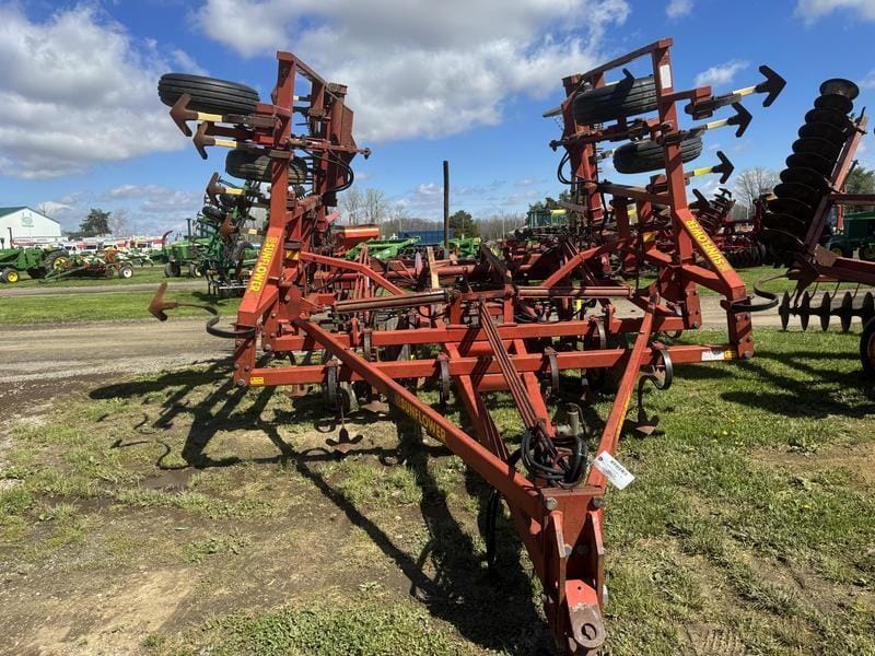 Sunflower 5231 Equipment Image0