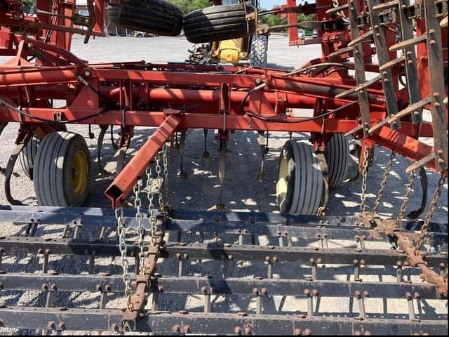 Image of Sunflower 5452 equipment image 4