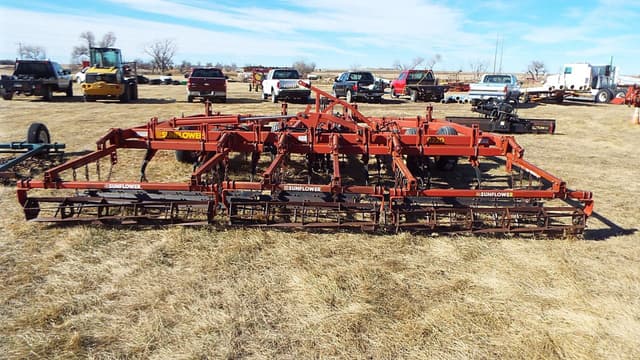 Image of Sunflower 6220 equipment image 2