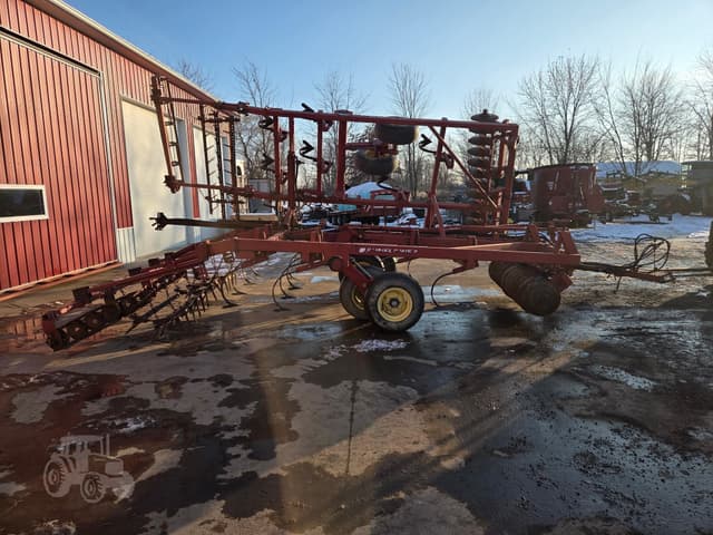 Image of Sunflower 6220-15 equipment image 1