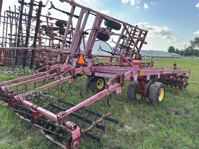 Image of Sunflower 6221 equipment image 3
