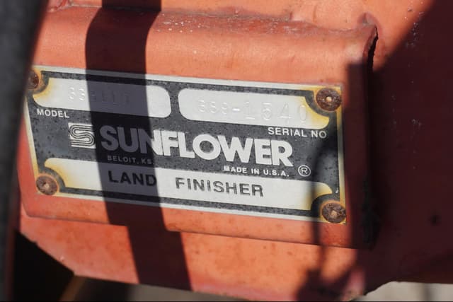 Image of Sunflower 6331 equipment image 2