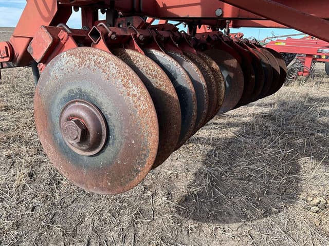 Image of Sunflower 6331 equipment image 4