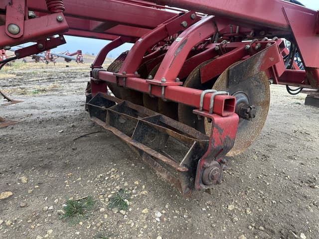 Image of Sunflower 6332-23 equipment image 2