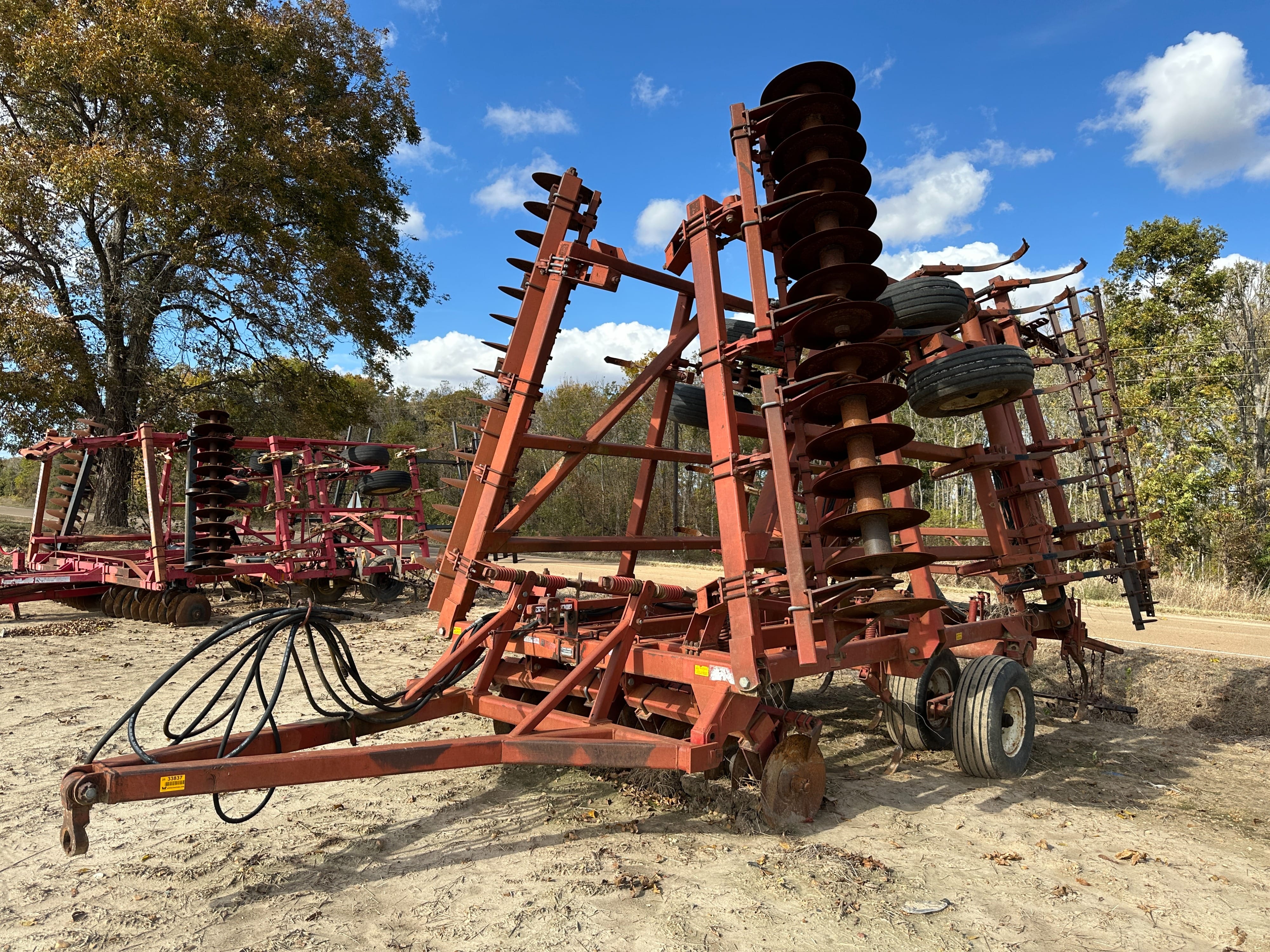 Sunflower 6332-26 Equipment Image0