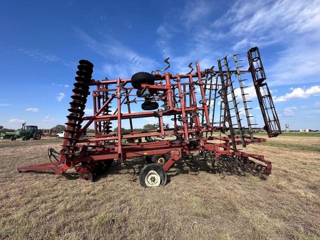 Image of Sunflower 6332-26 equipment image 2