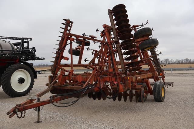 Image of Sunflower 6430-31 equipment image 1