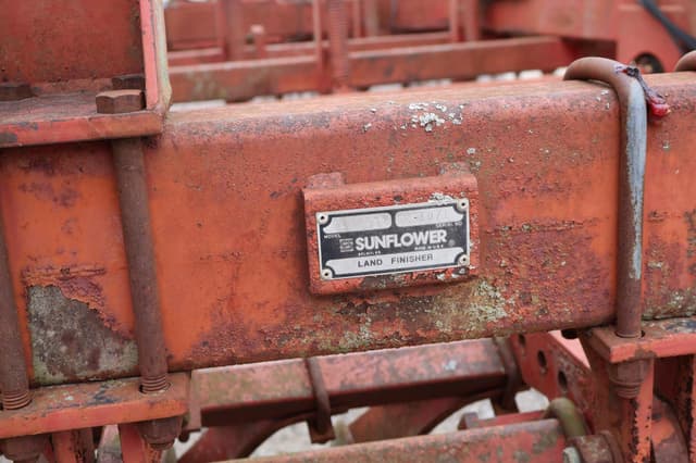 Image of Sunflower 6430-31 equipment image 4