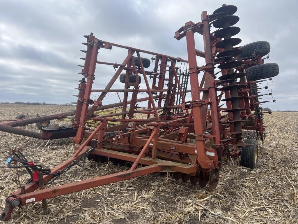 Sunflower 6432-27 Equipment Image0