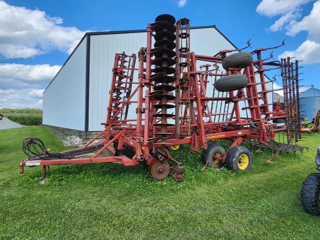 Image of Sunflower 6432-30 equipment image 2