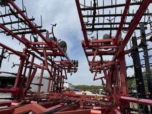 2006 Sunflower 6433-43 Image