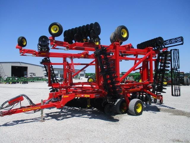 Sunflower 6631 Equipment Image0