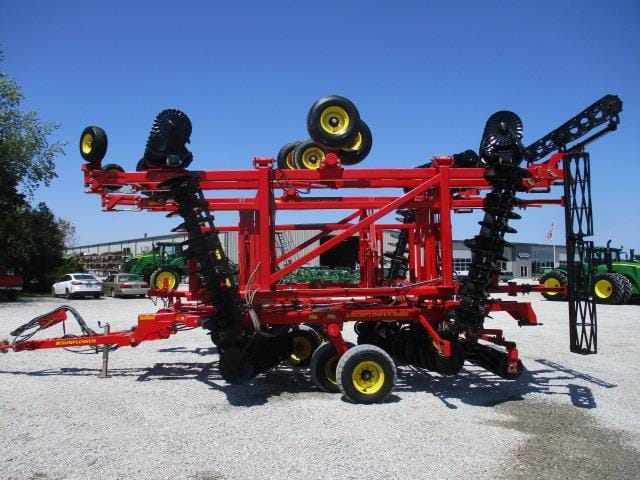 Sunflower 6631-40 Equipment Image0