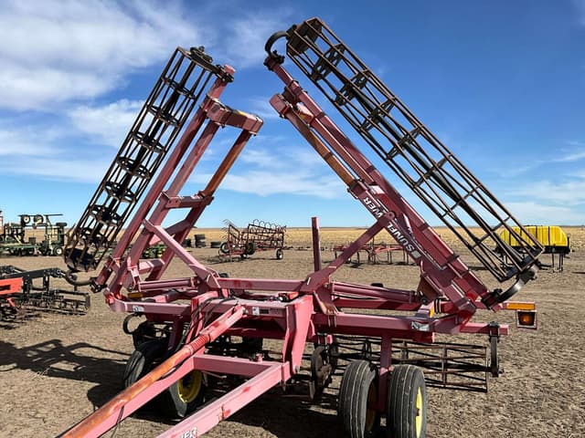 Image of Sunflower 7232 equipment image 3