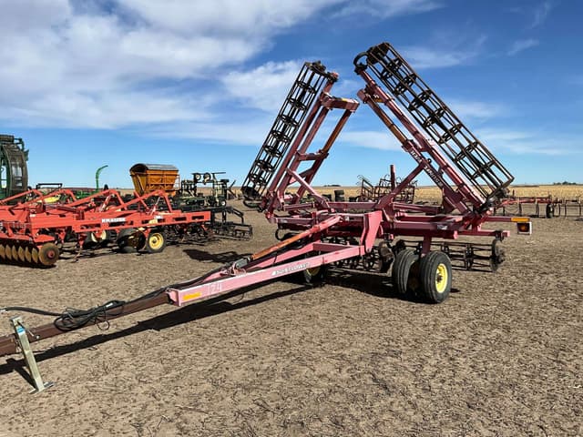 Image of Sunflower 7232 equipment image 1