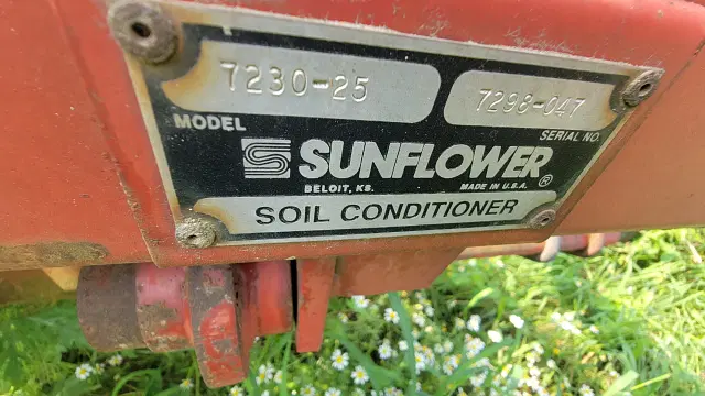 Image of Sunflower 7250 equipment image 2