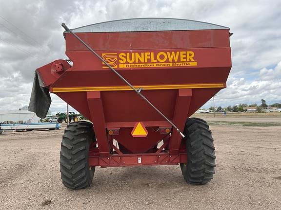 Image of Sunflower 8750 equipment image 3