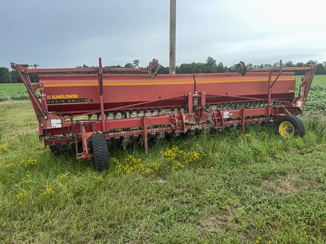 Image of Sunflower 9411 equipment image 1