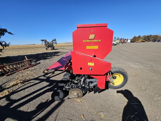 Image of Sunflower 9413-20 equipment image 1