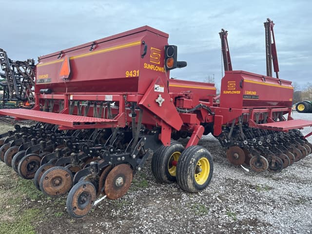 Image of Sunflower 9431-30 equipment image 2