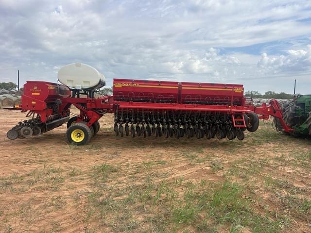 Image of Sunflower 9435-40 equipment image 1