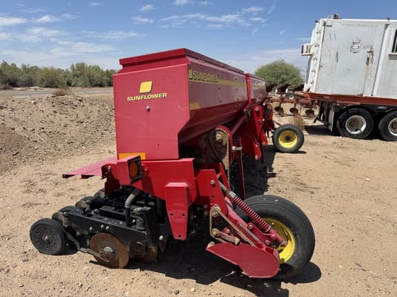 Image of Sunflower 9610 equipment image 2