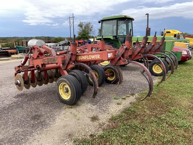 Image of Sunflower 4211-11 equipment image 2