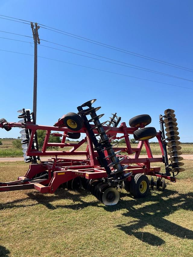 Image of Sunflower 1435 equipment image 1