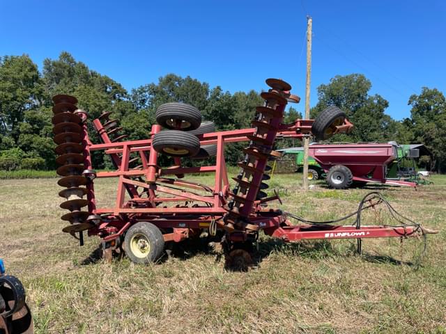 Image of Sunflower 1233 equipment image 1