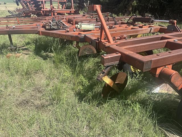 Image of Sunflower Undetermined equipment image 3