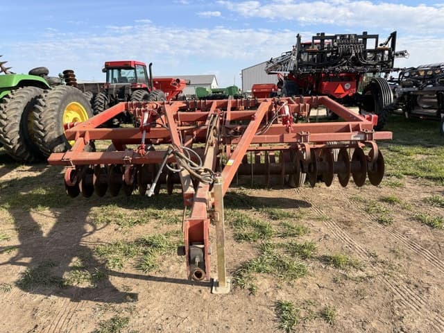 Image of Sunflower 4211 equipment image 1