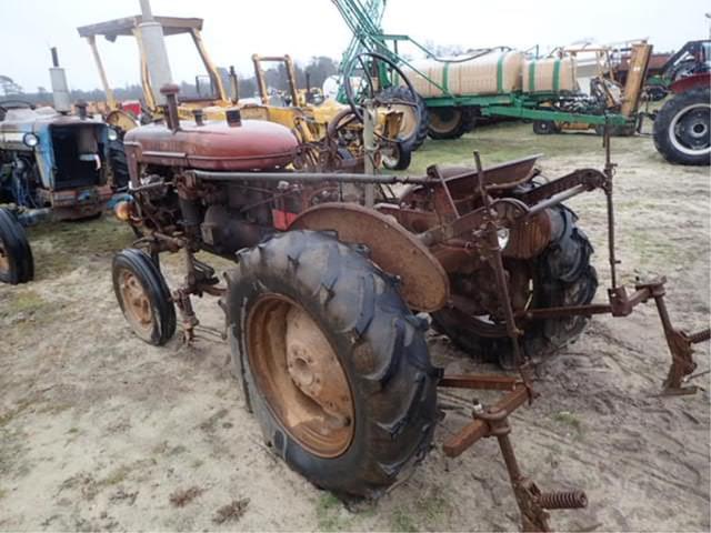 Image of Farmall Super A equipment image 3