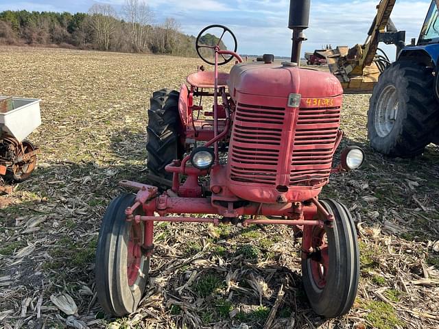 Image of Farmall Super A equipment image 1