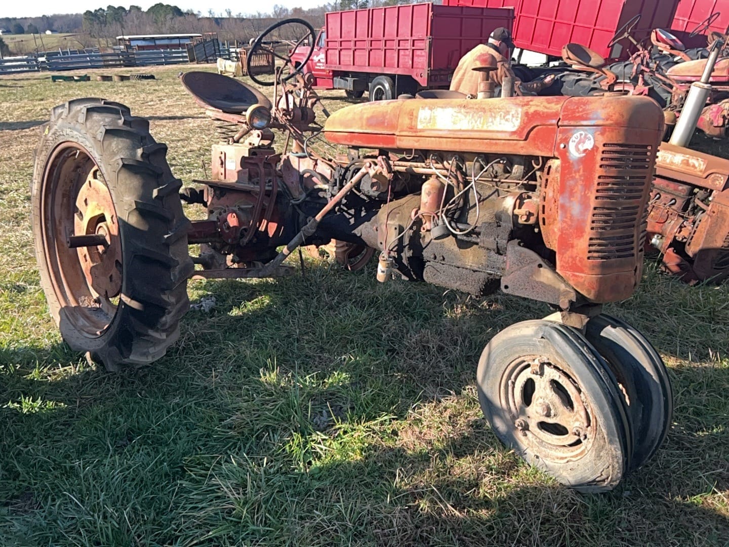Farmall Super C Equipment Image0